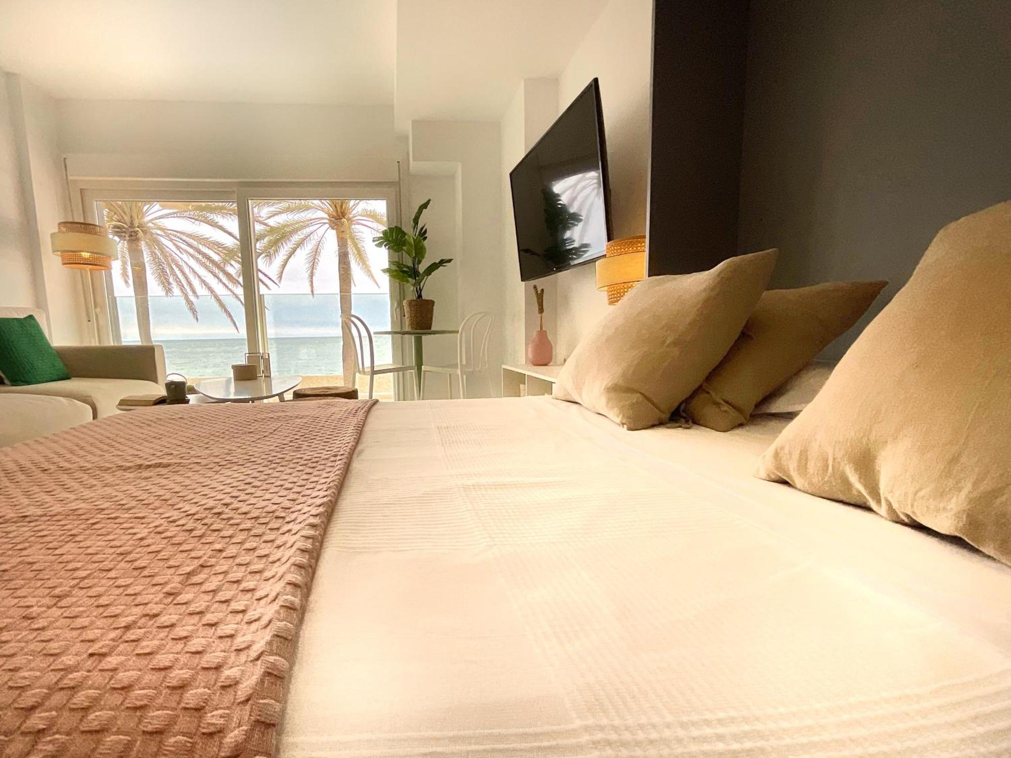 Cs7 Kaleria Suites Almería Exteriér fotografie