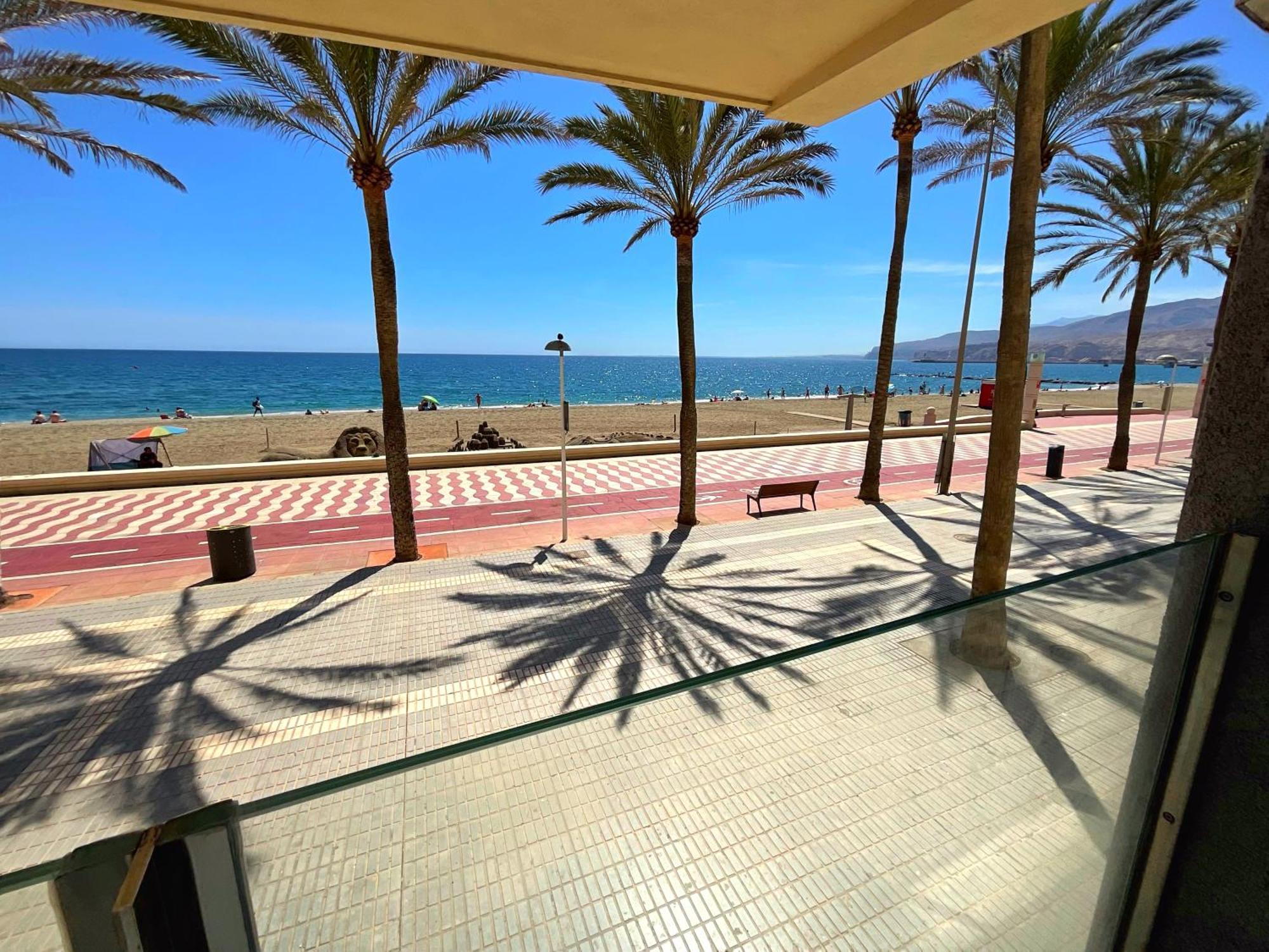 Cs7 Kaleria Suites Almería Exteriér fotografie