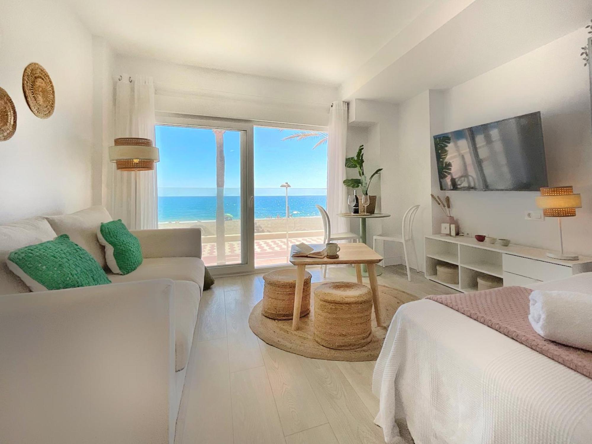 Cs7 Kaleria Suites Almería Exteriér fotografie