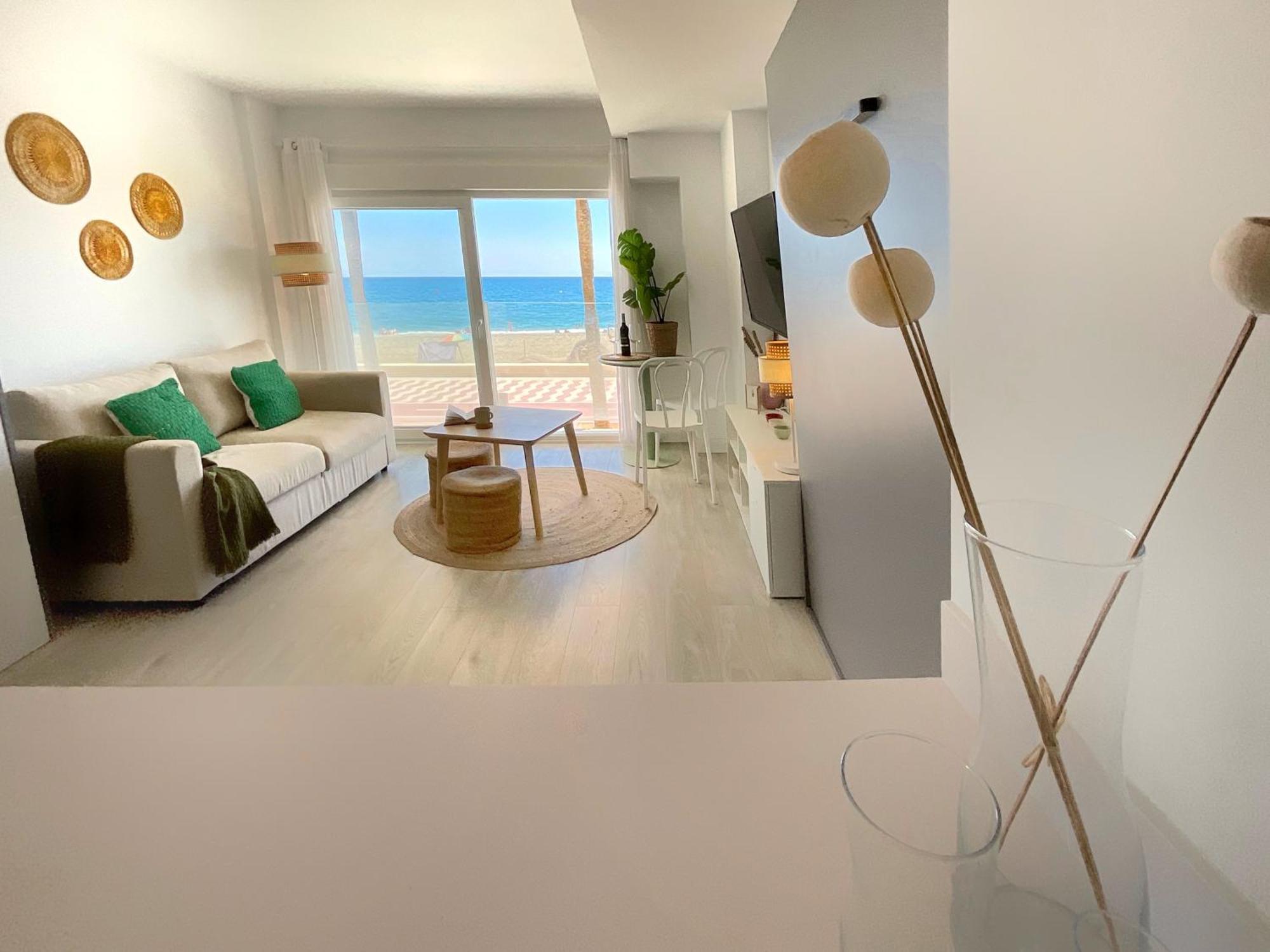 Cs7 Kaleria Suites Almería Exteriér fotografie